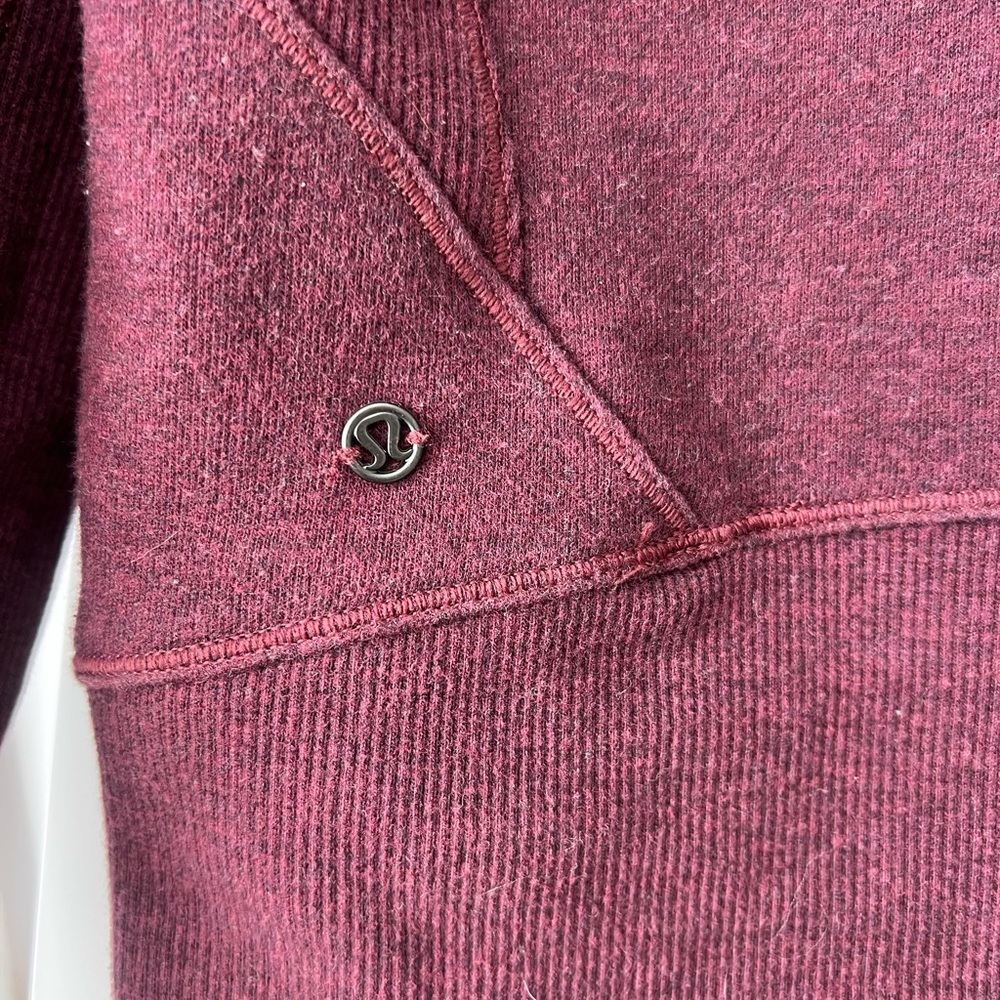 ๐ Lululemon Under Wraps Pullover - Picture 10 of 10